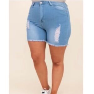 Women’s (2X) Light Wash Distressed Denim Jean Shorts - 6 Inch Inseam